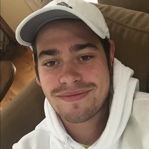 Meet your Posher, Aidan